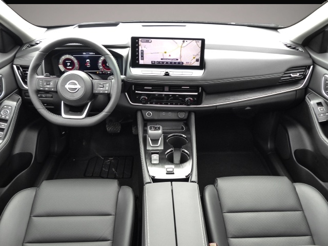 Nissan X-Trail (06/2026, Benzin)