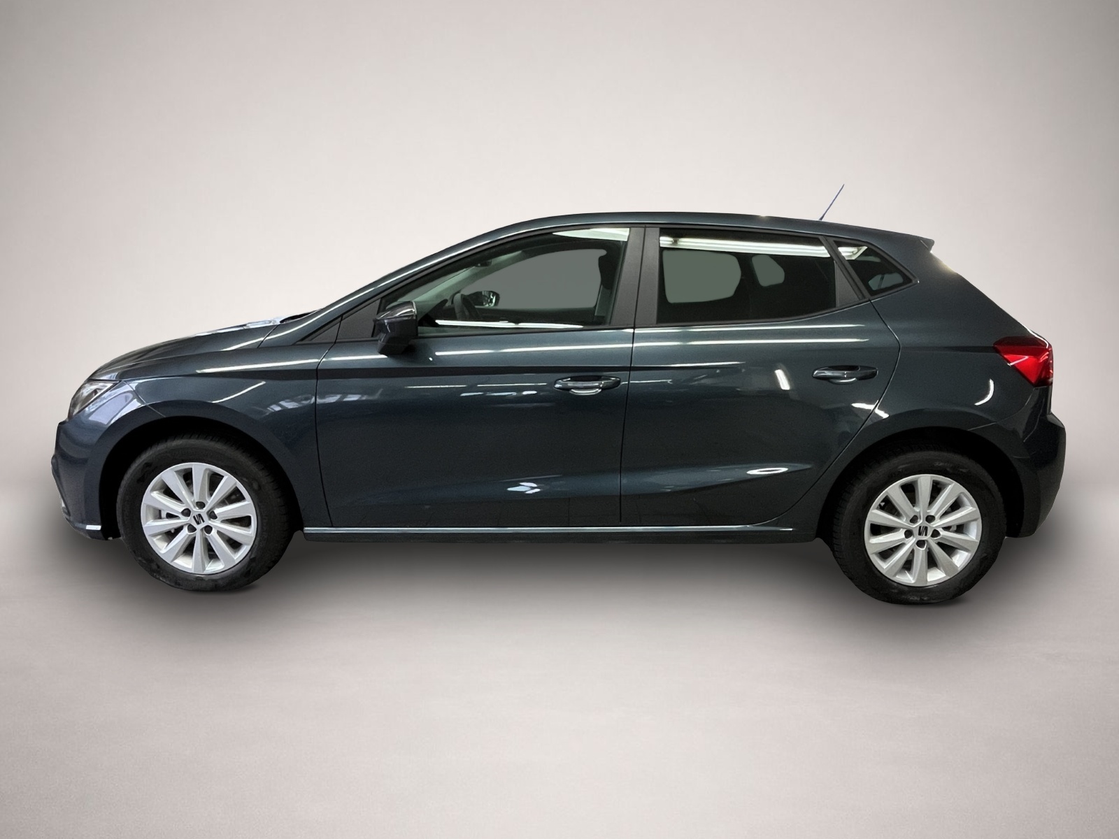 Seat Ibiza (09/2025, Benzin)