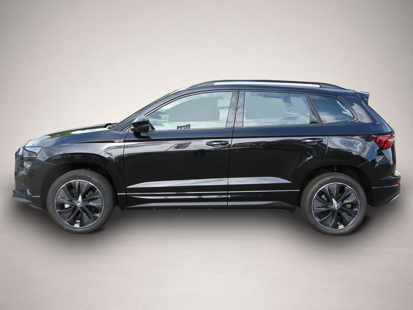 Skoda Karoq (08/2025, Benzin)