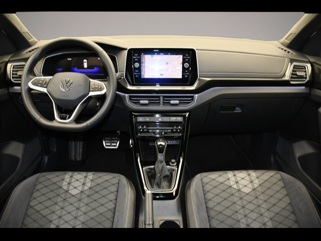 Volkswagen T-Cross (06/2025, Benzin)