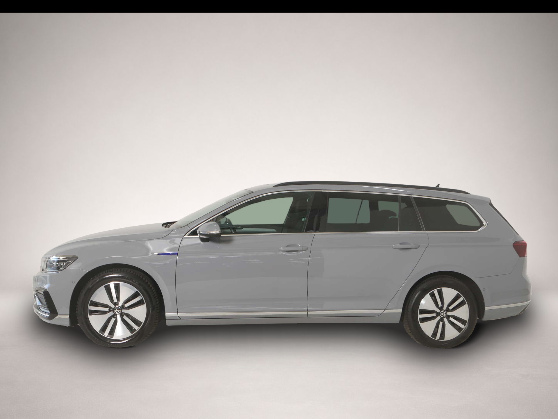 Volkswagen Passat Variant (12/2022, Hybrid (Benzin/Elektro))