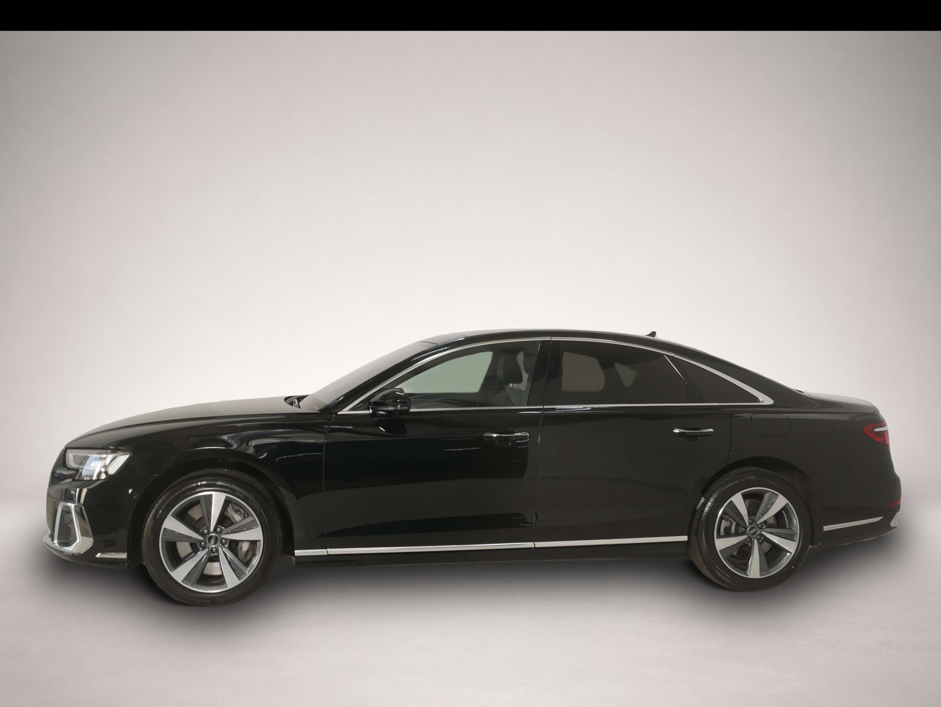 Audi quattro (05/2025, Hybrid (Benzin/Elektro))
