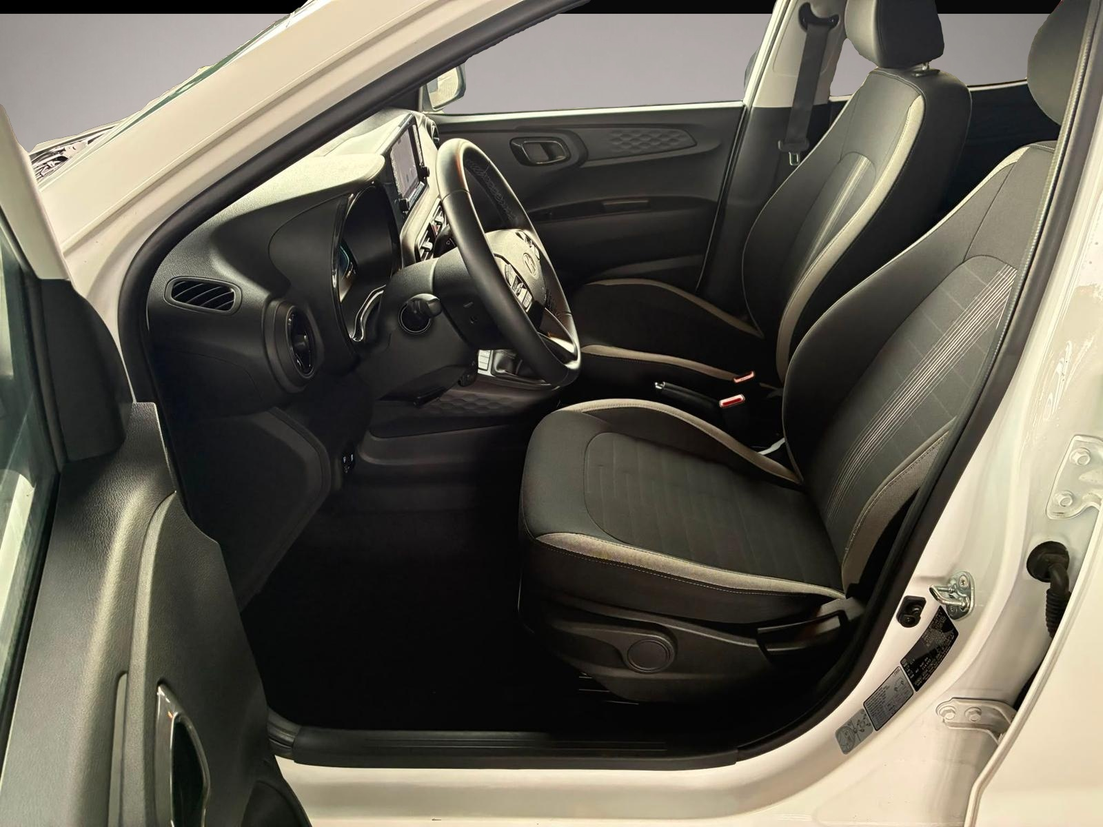 Hyundai i10 (06/2025, Benzin)