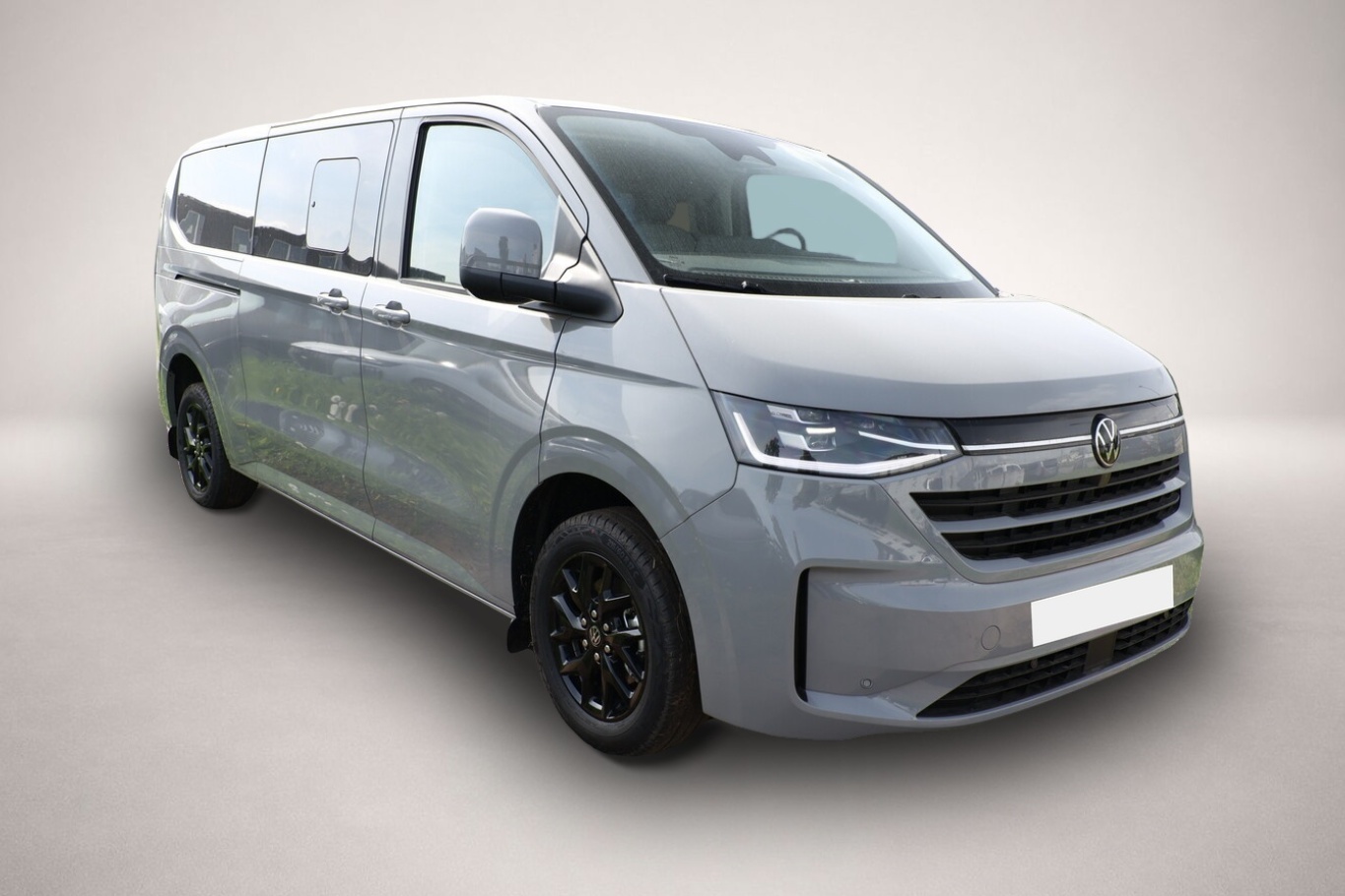 Volkswagen T7 Caravelle, Bild 2 von 7
