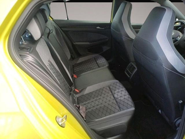 Volkswagen Golf (04/2024, Benzin)
