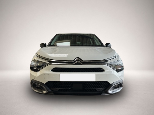 Citroen C4 (11/2023, Benzin)