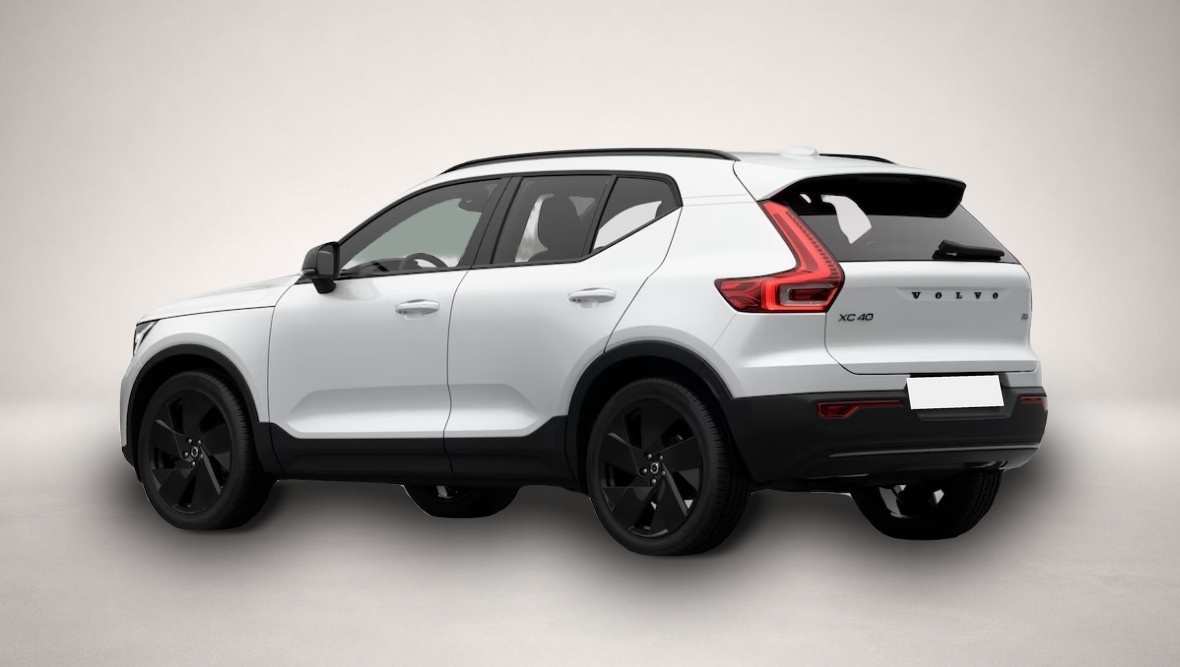 Volvo XC40 (05/2026, Benzin)