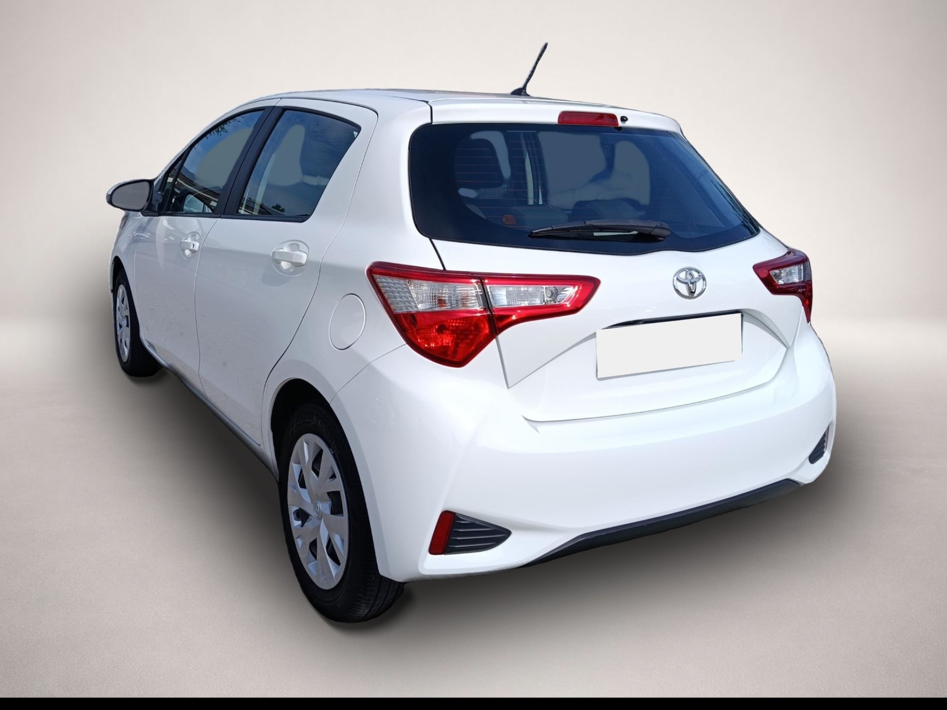 Toyota Yaris (10/2019, Benzin)