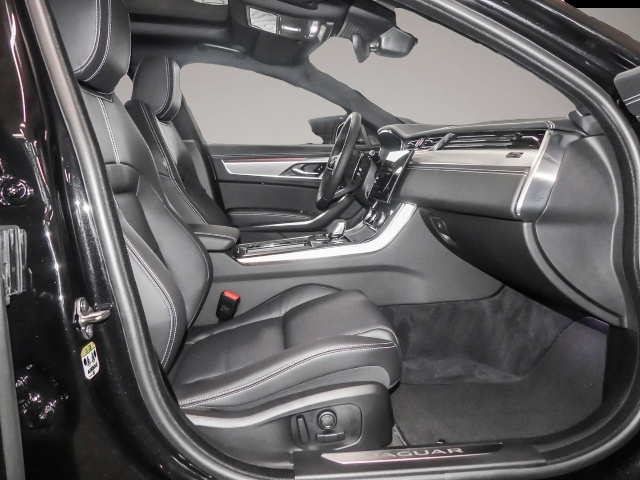 Jaguar XF (09/2024, Diesel)
