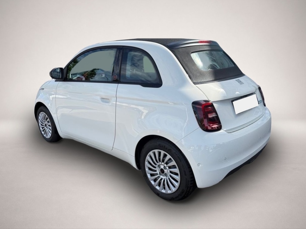 Fiat 500e (09/2025, ELECTRIC)