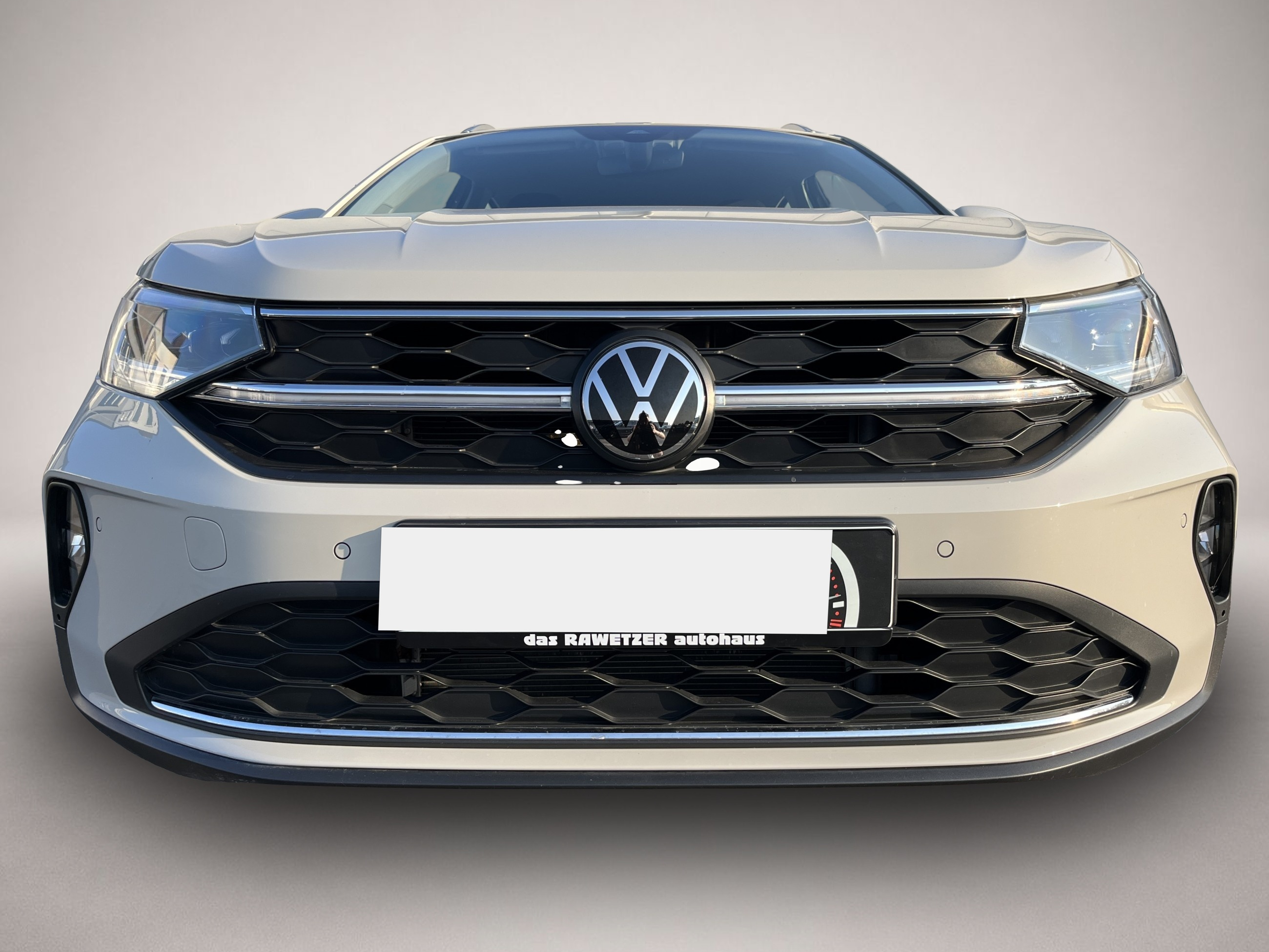 Volkswagen Taigo (01/2023, Benzin)