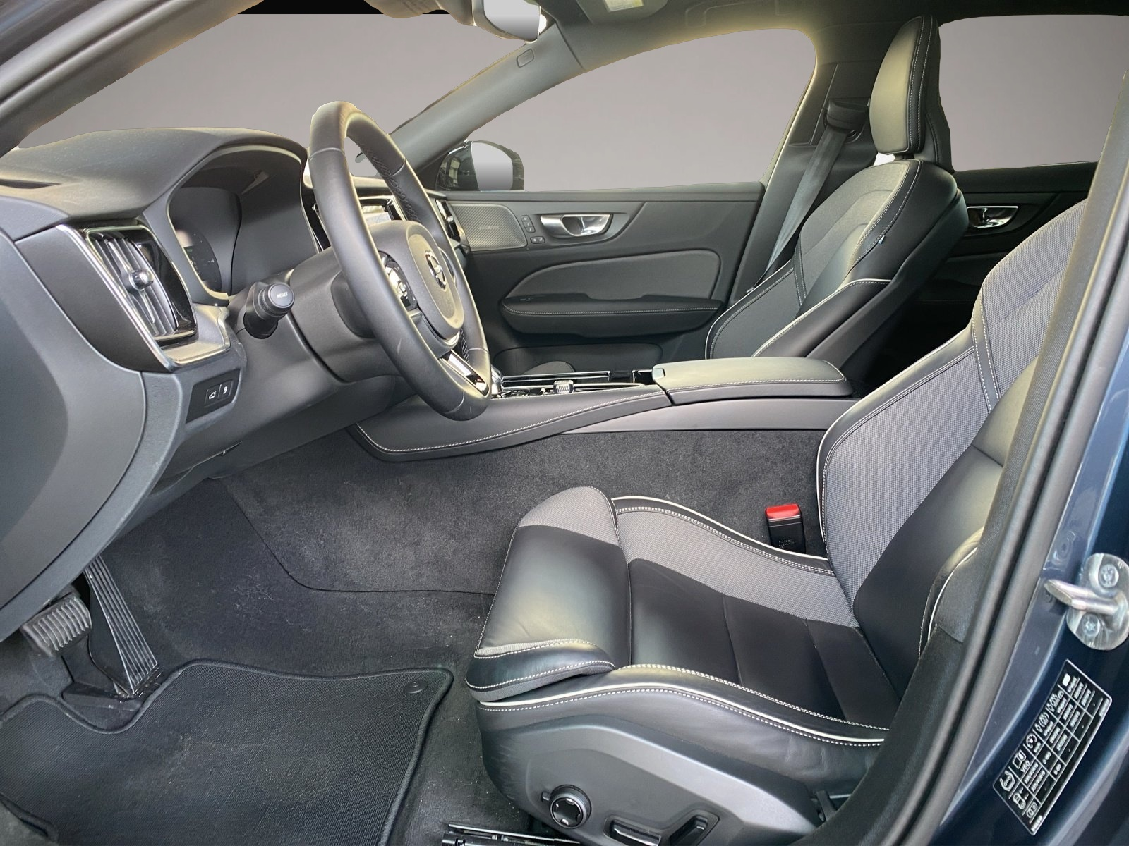 Volvo V60 (08/2024, )