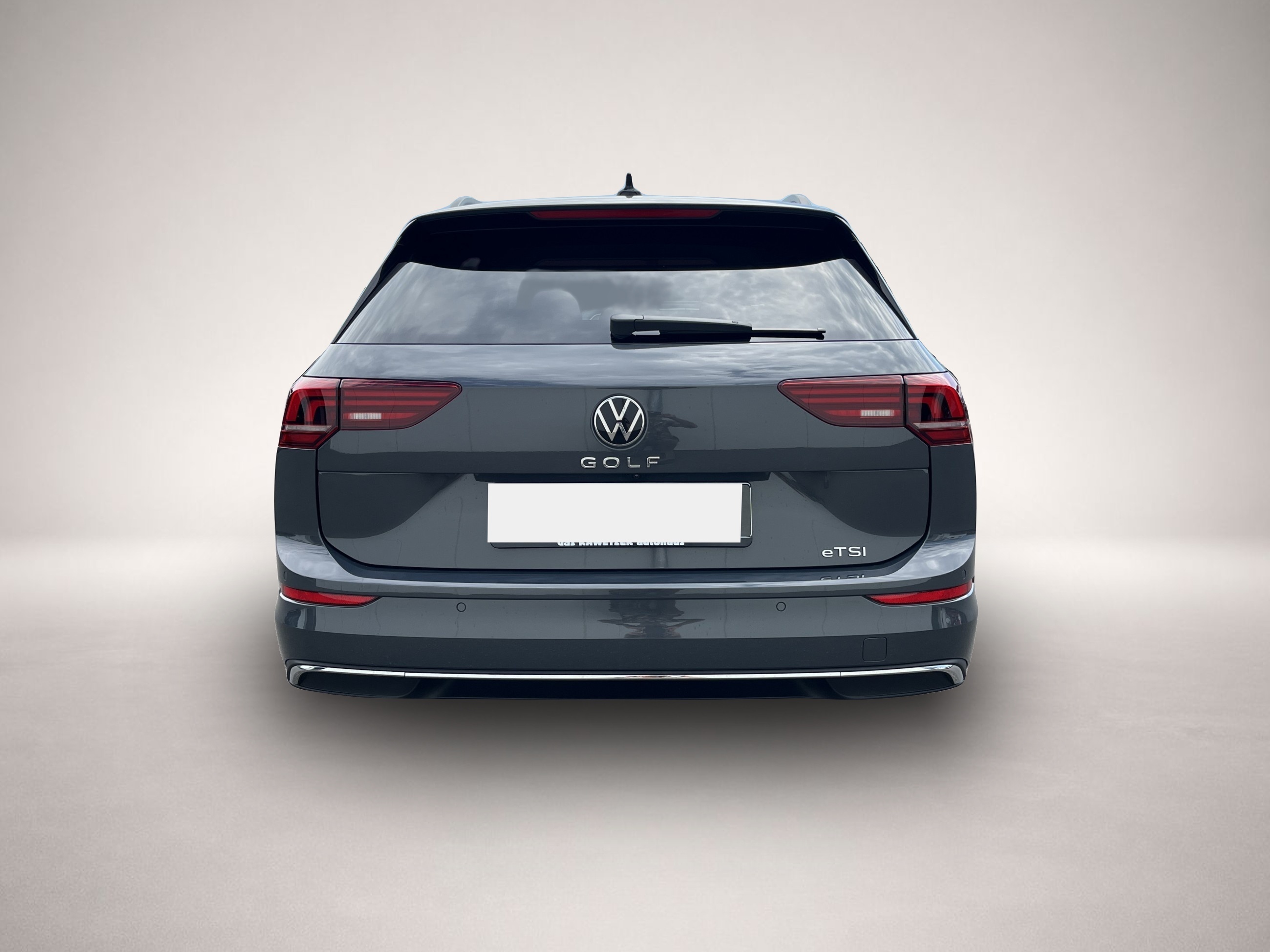 Volkswagen Golf (10/2025, Benzin)
