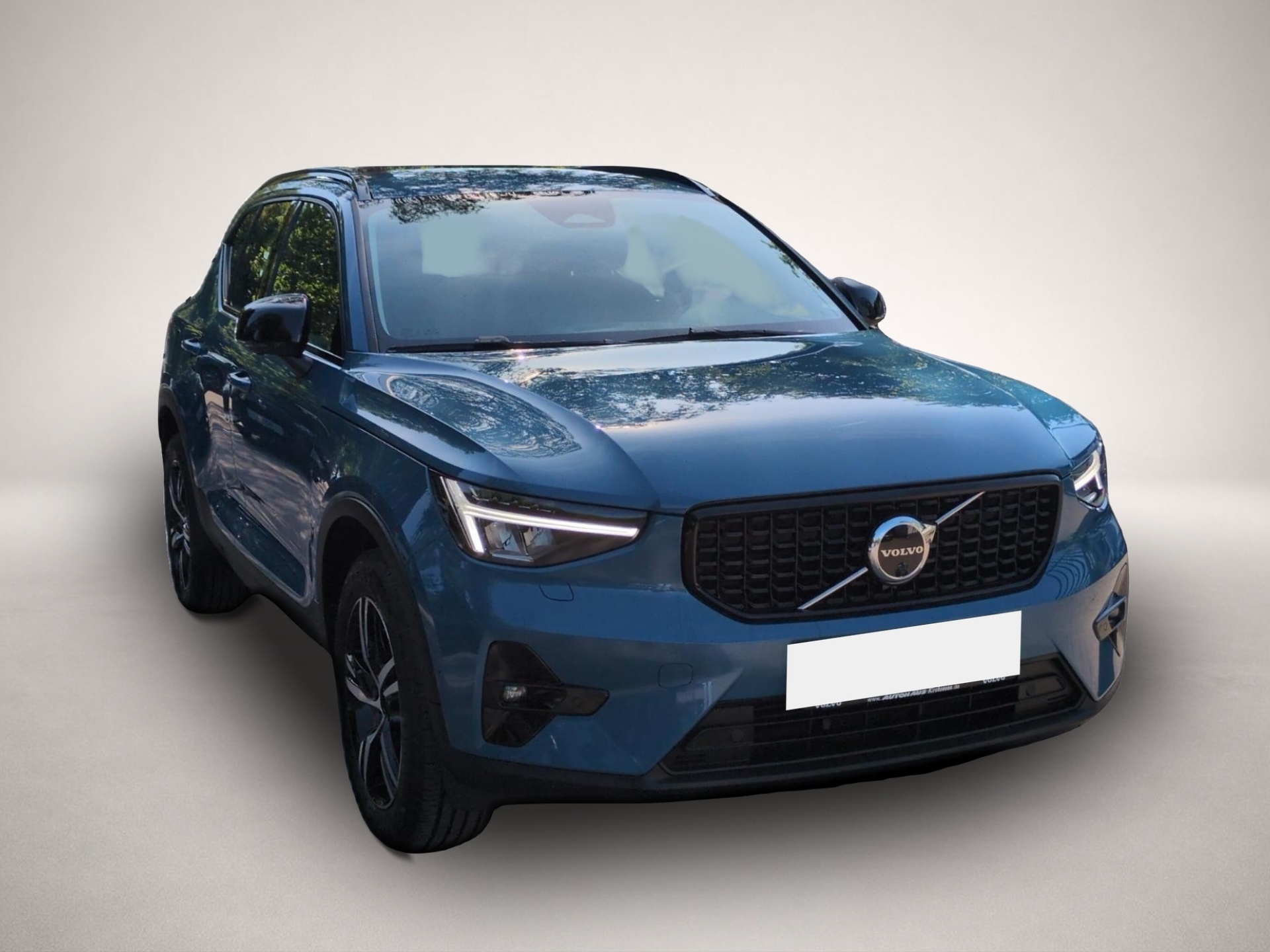Volvo XC40 (05/2023, Benzin)