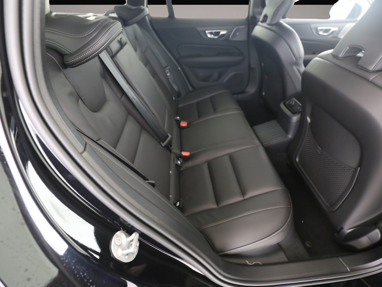 Volvo V60 (02/2025, Hybrid (Benzin/Elektro))