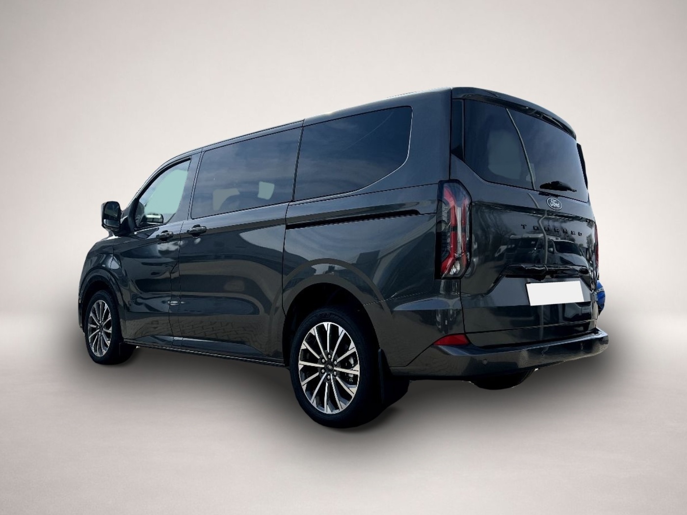 Ford Tourneo Custom (10/2025, Diesel)