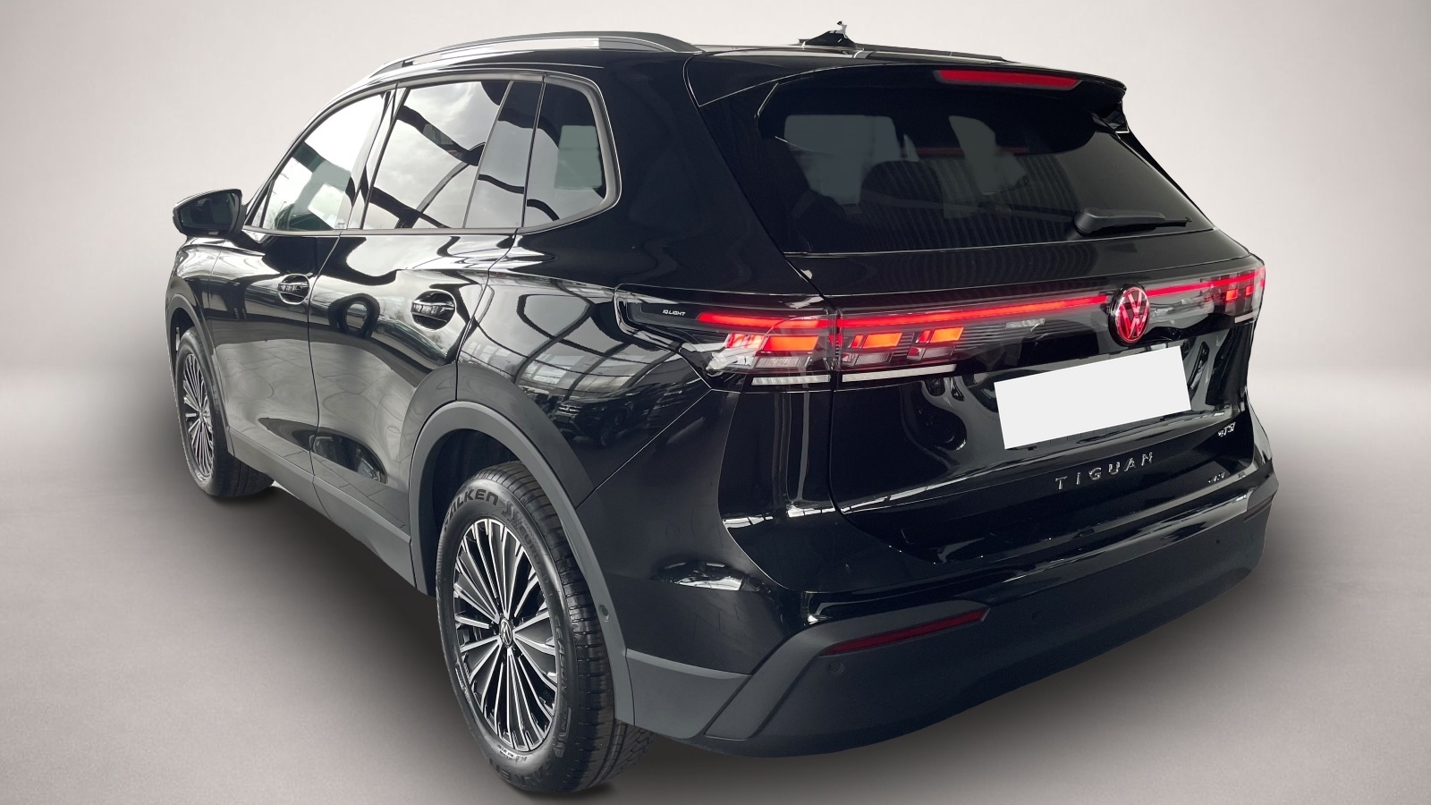 Volkswagen Tiguan (03/2026, Benzin)