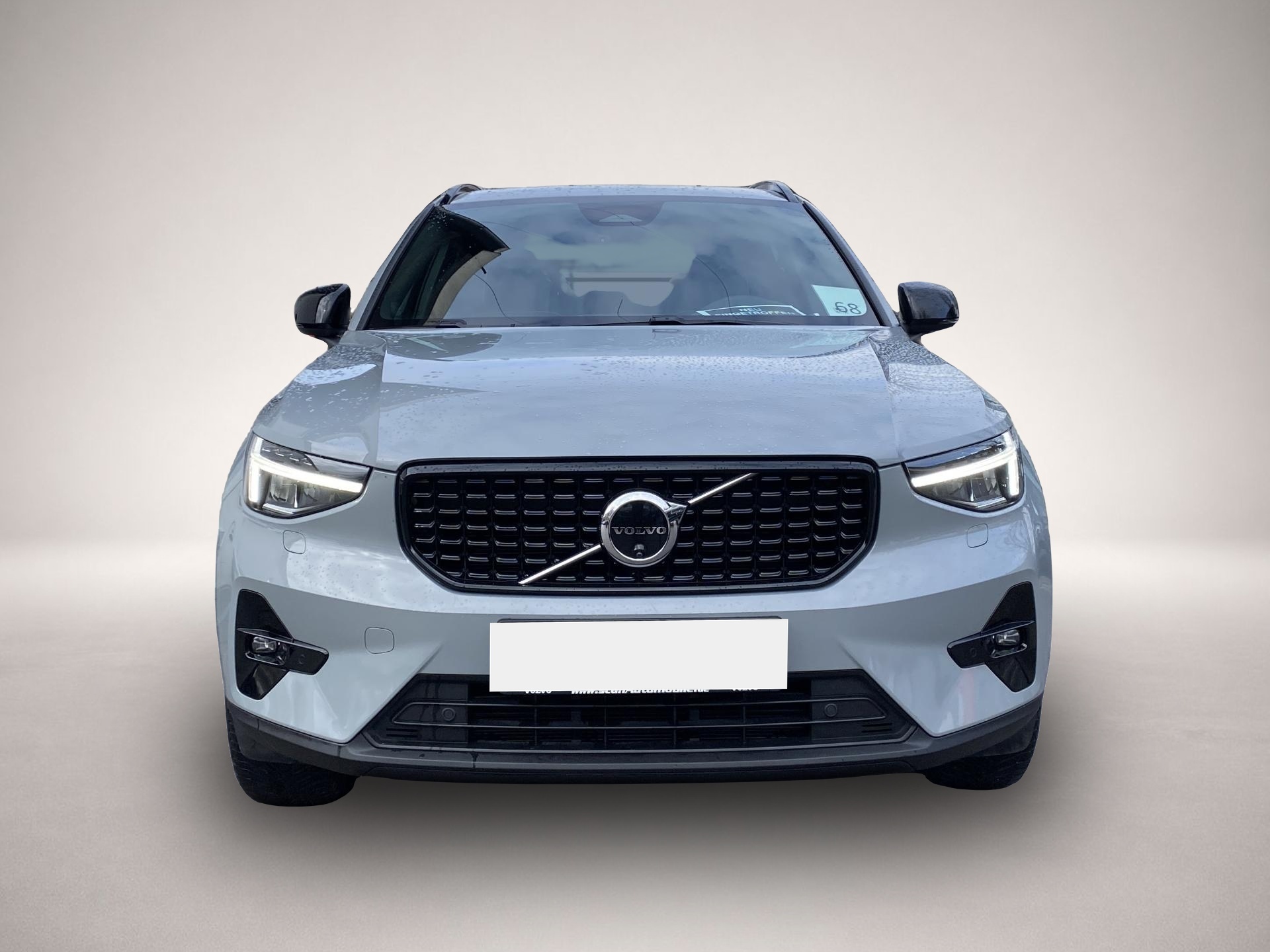 Volvo XC40 (05/2024, Benzin)