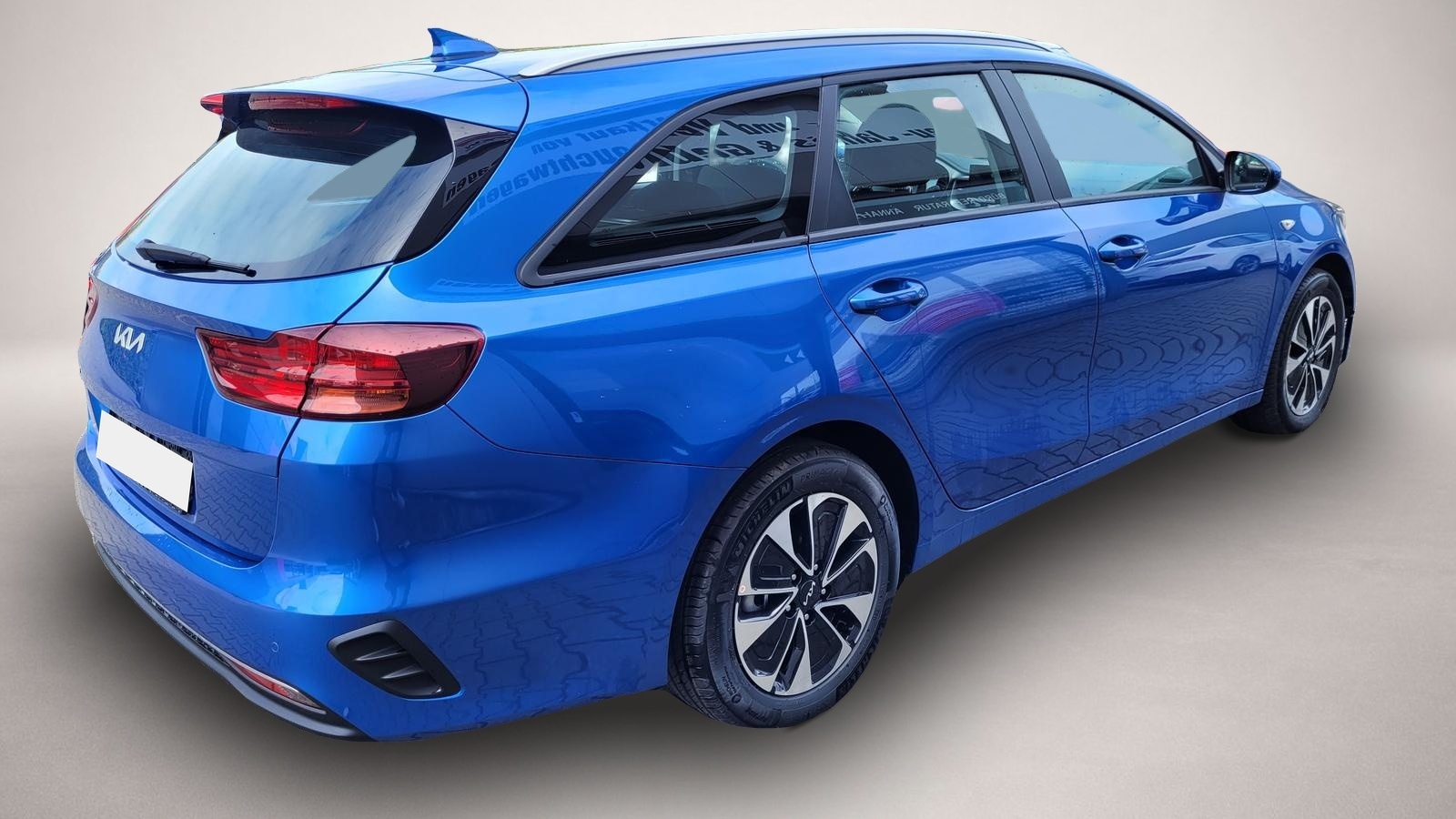 KIA cee'd / Ceed (10/2024, Benzin)