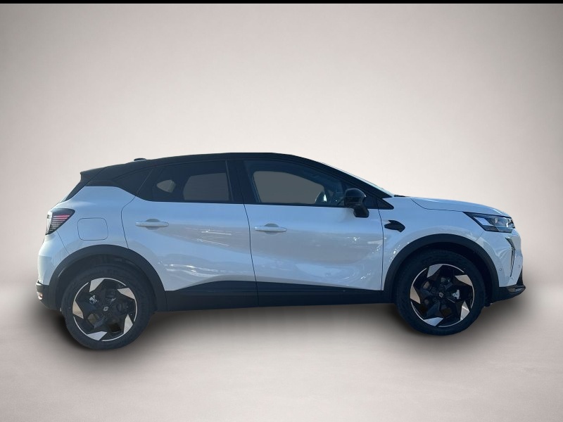 Renault Captur (02/2026, Benzin)