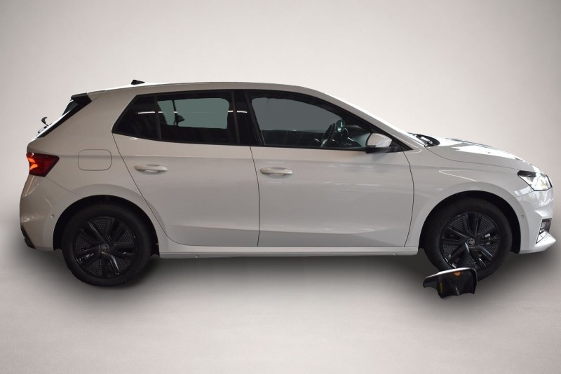 Skoda Fabia, image 6 of 7