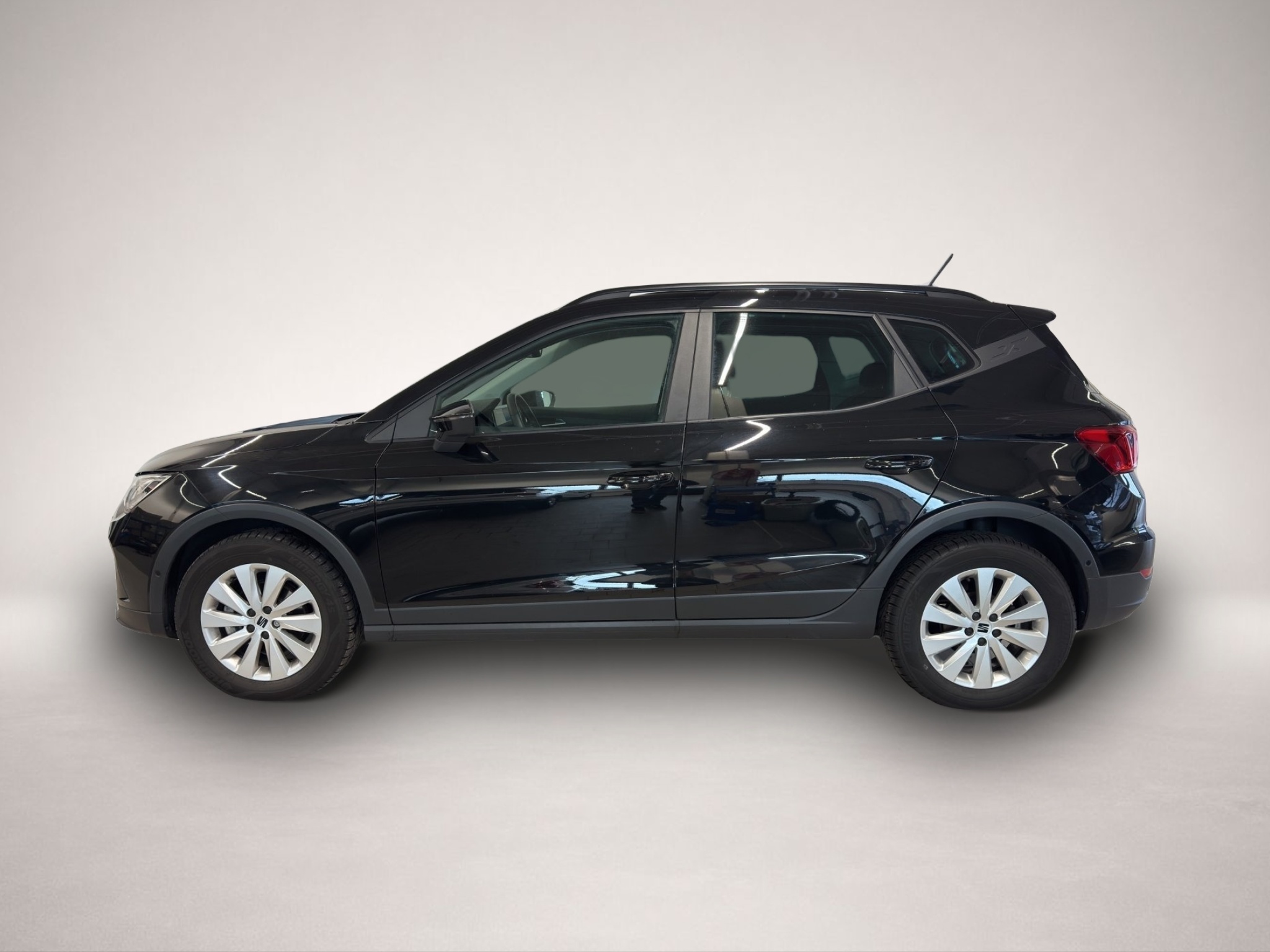 Seat Arona (06/2025, Benzin)
