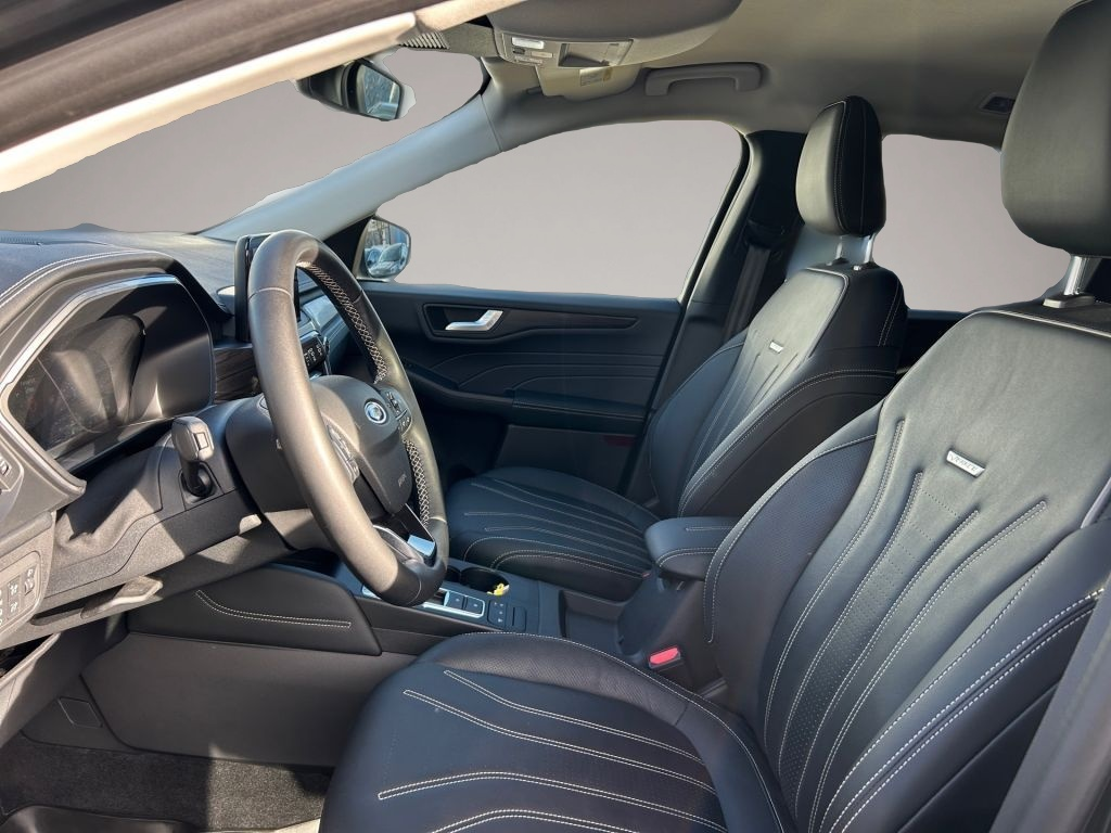 Ford Kuga (10/2022, )