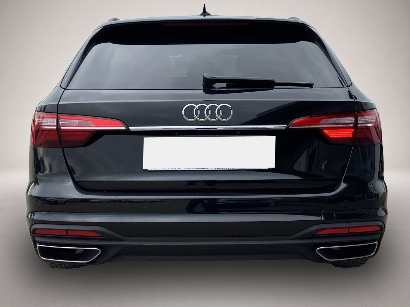 Audi A4 (06/2022, )