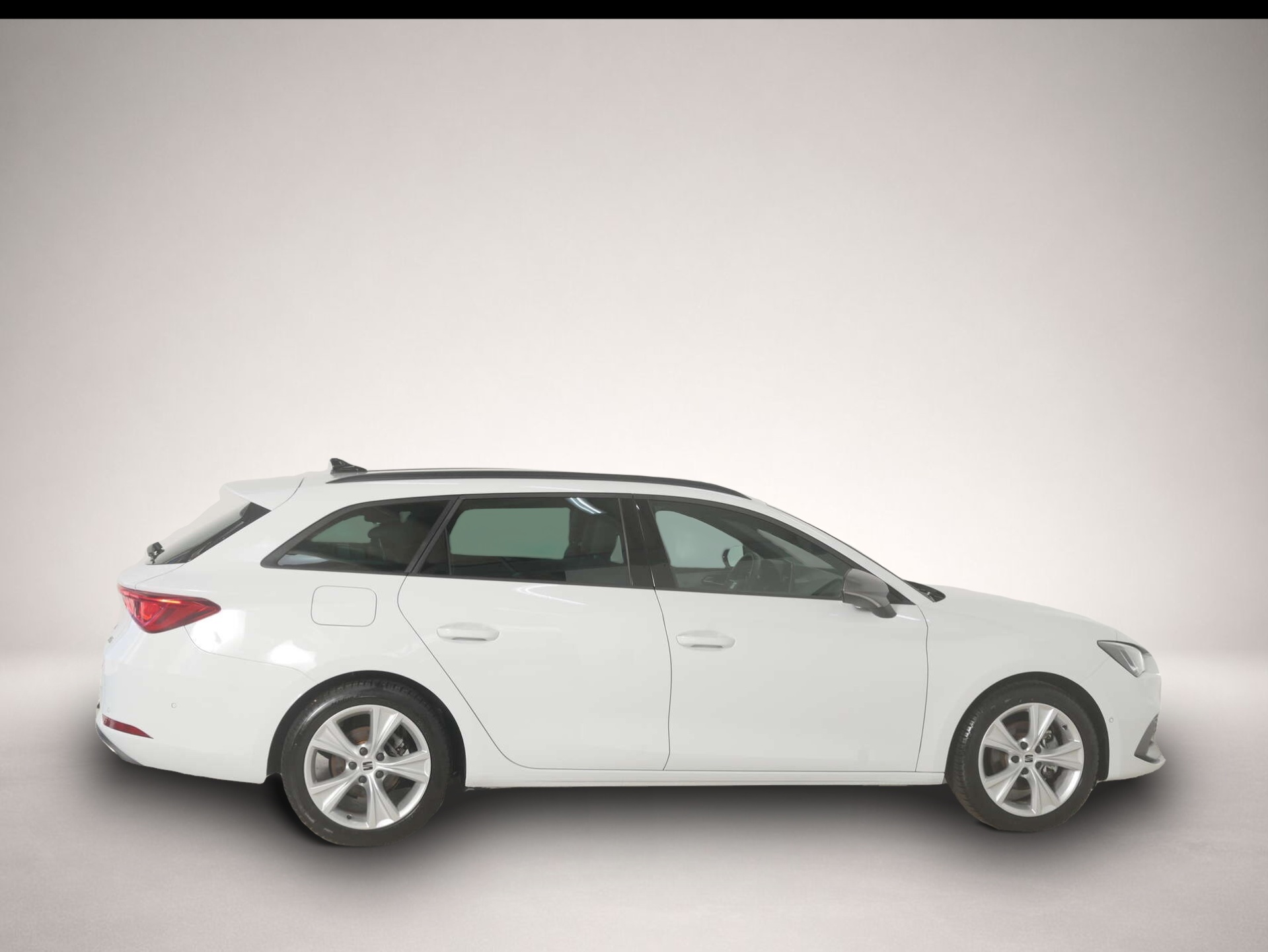 Seat Leon (08/2025, Benzin)