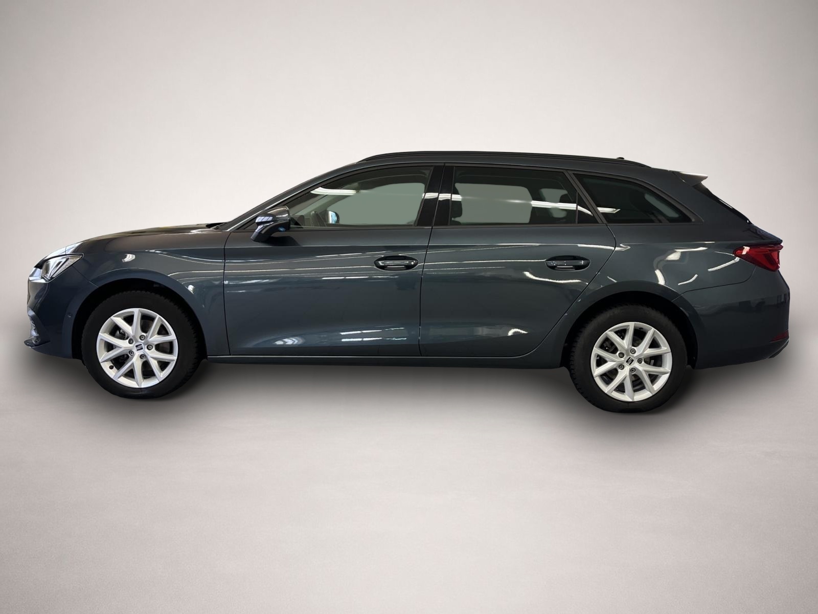 Seat Leon (04/2020, Benzin)