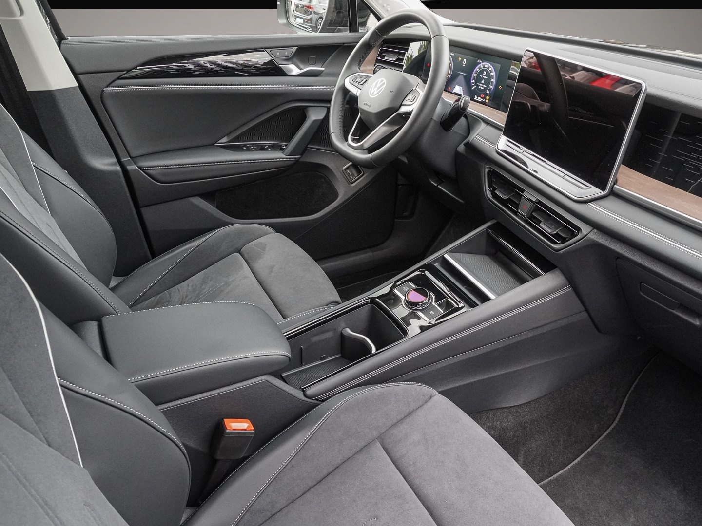 Volkswagen Tayron (08/2025, )