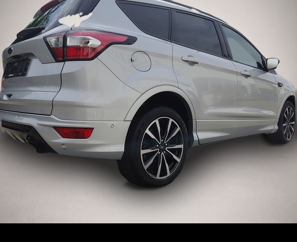Ford Kuga (08/2019, Benzin)