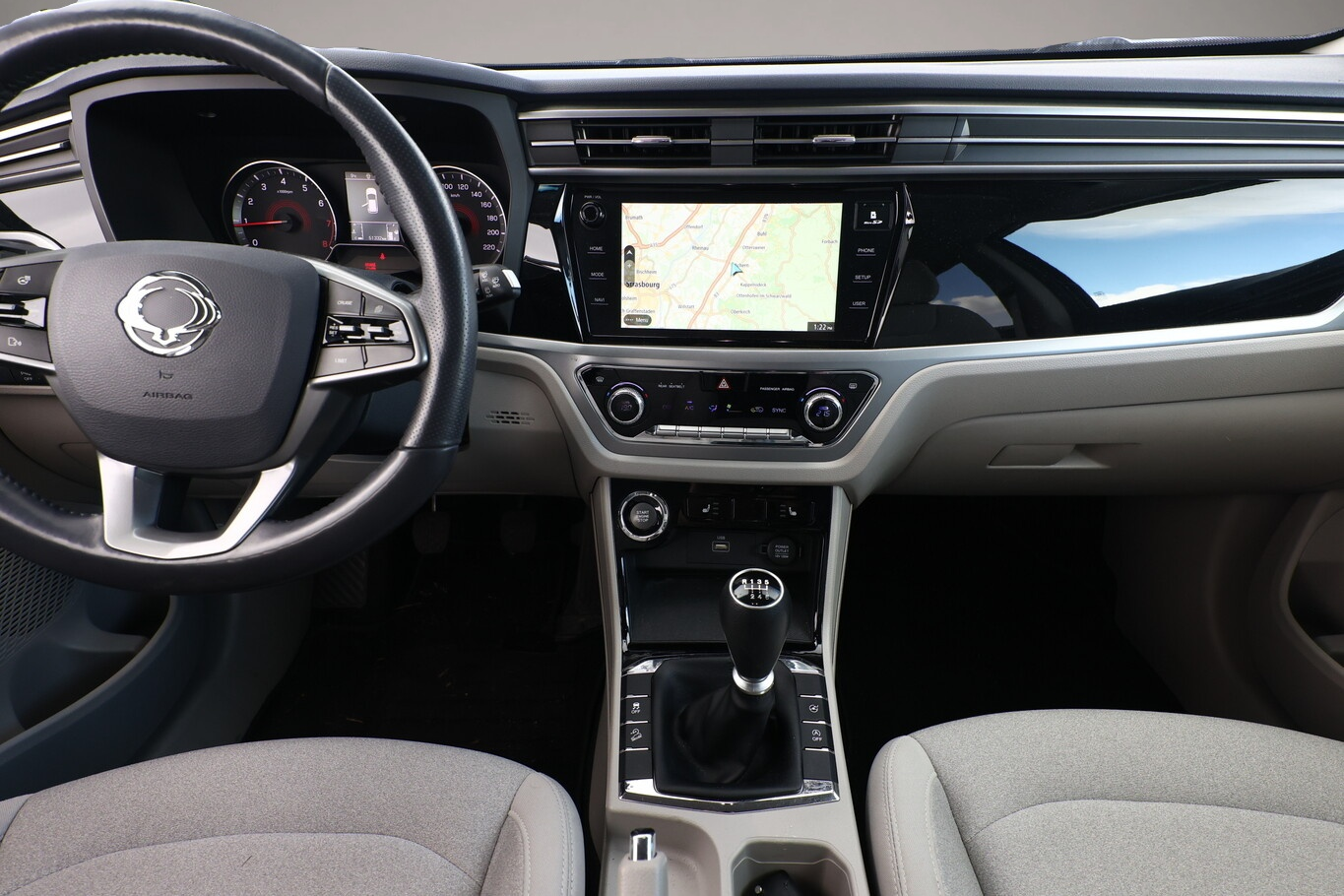 Ssangyong Korando (12/2020, Benzin)