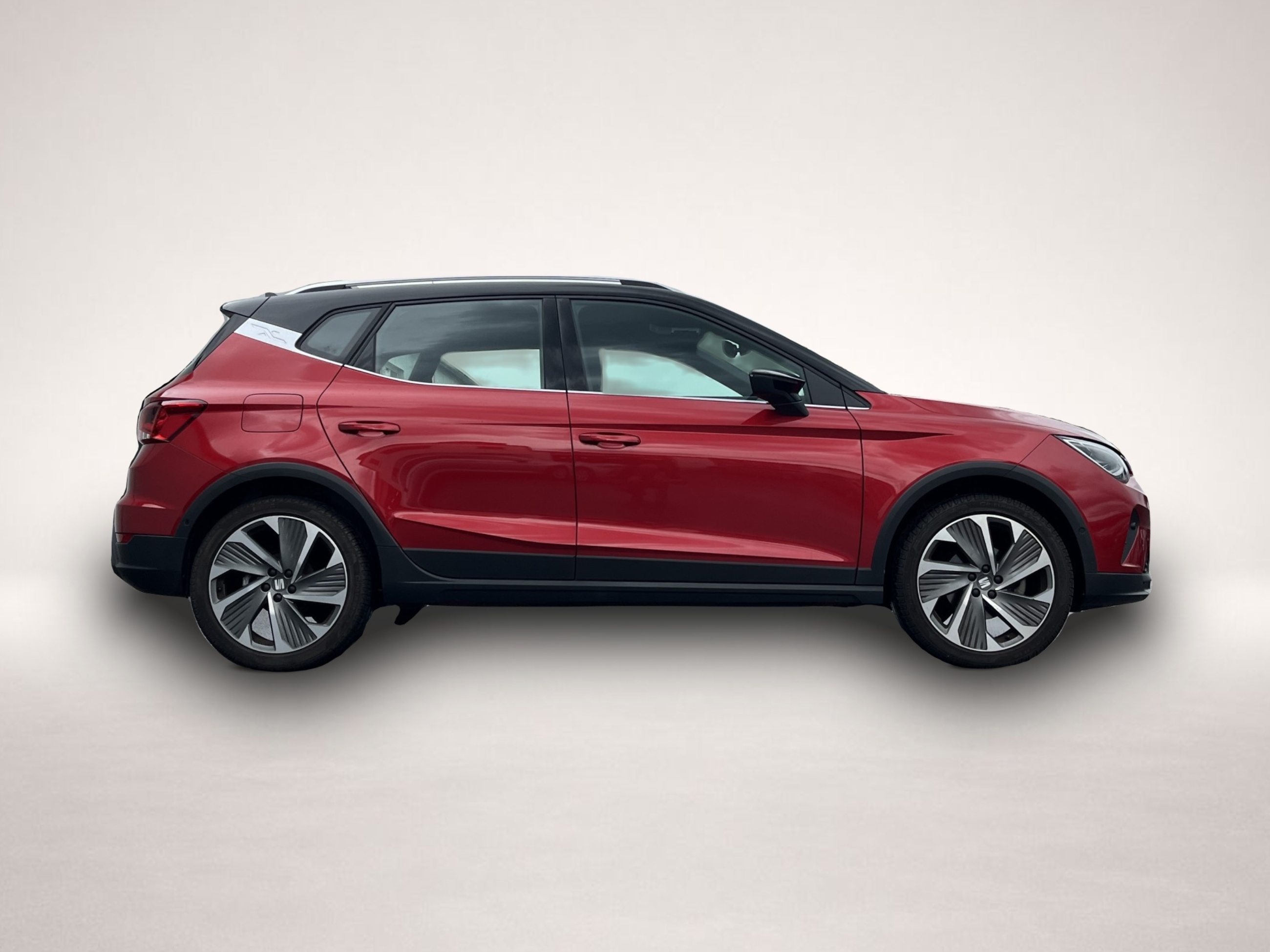 Seat Arona (02/2022, Benzin)