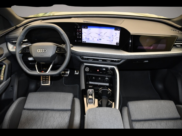Audi Q5 (09/2025, )