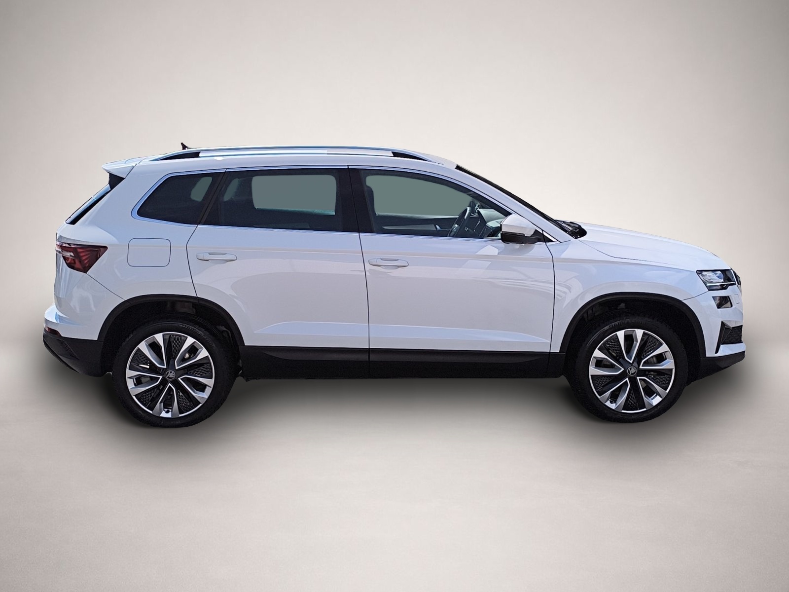 Skoda Karoq (02/2025, Benzin)
