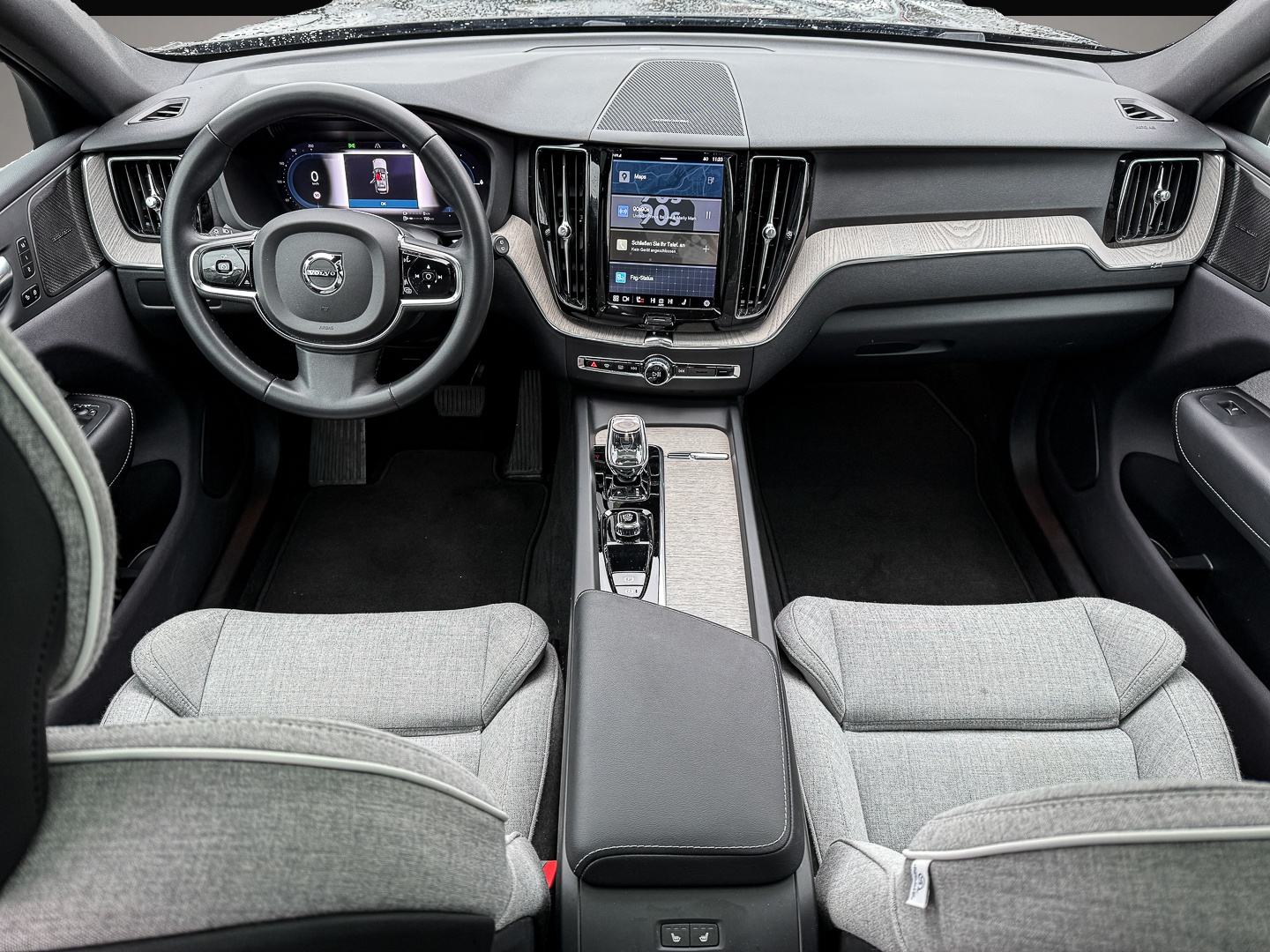 Volvo XC60 (11/2022, Hybrid (Benzin/Elektro))