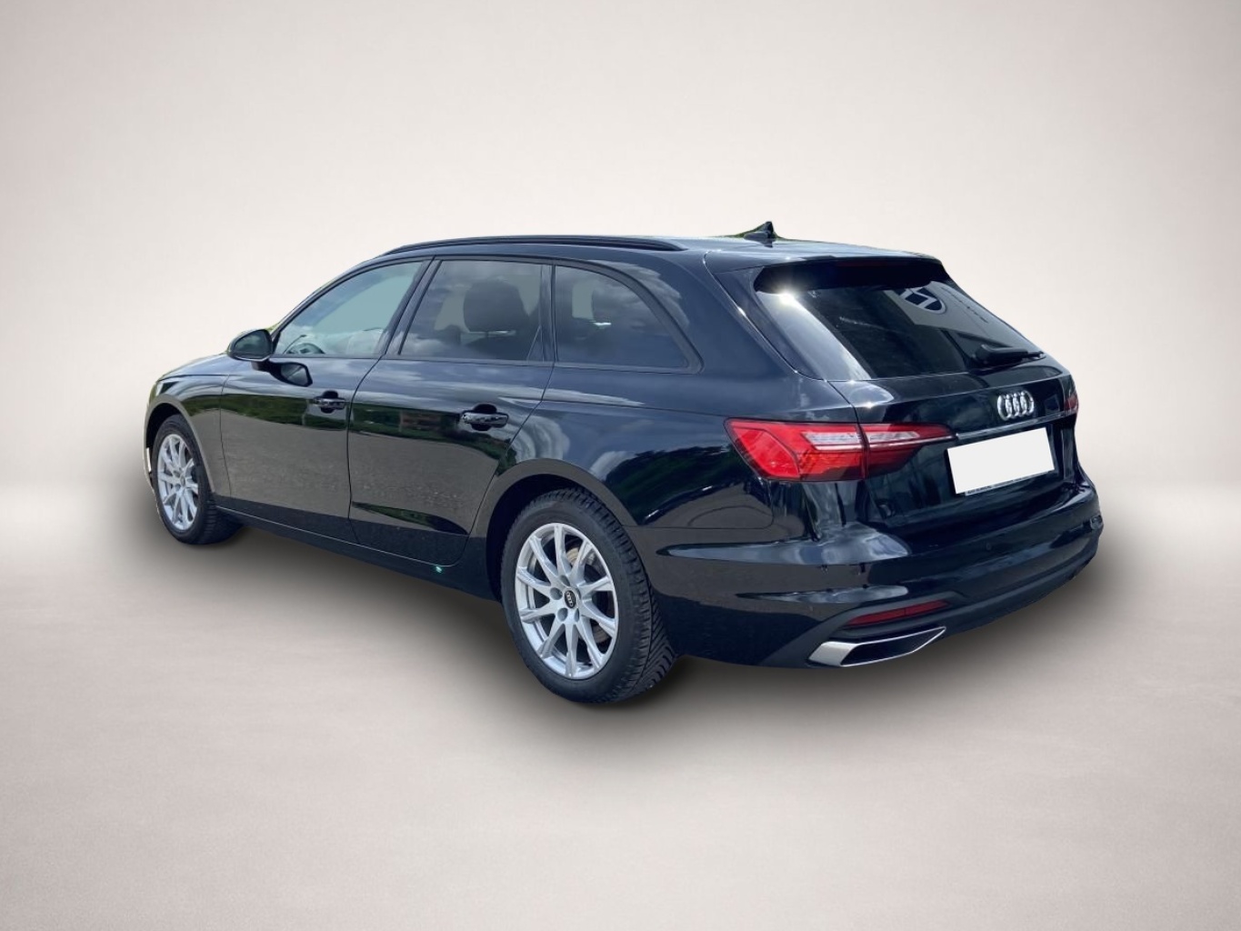 Audi A4 (05/2022, )