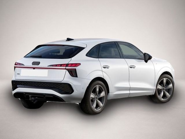 Audi Q3 (, Benzin)