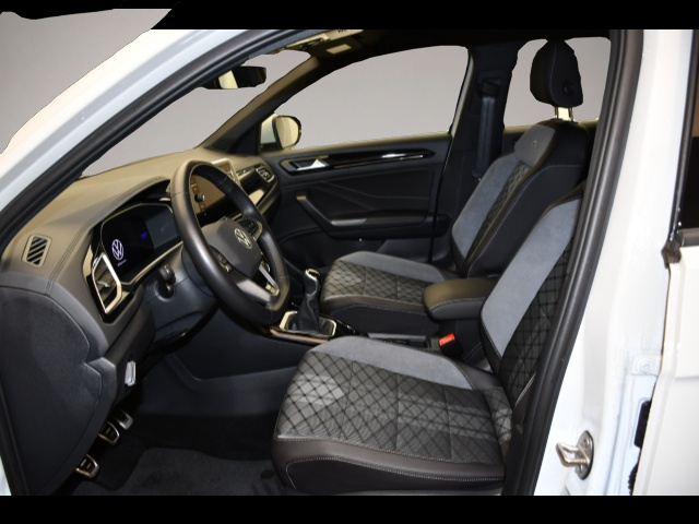 Volkswagen T-Roc (12/2023, Benzin)