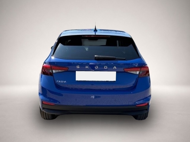 Skoda Fabia, image 4 of 8
