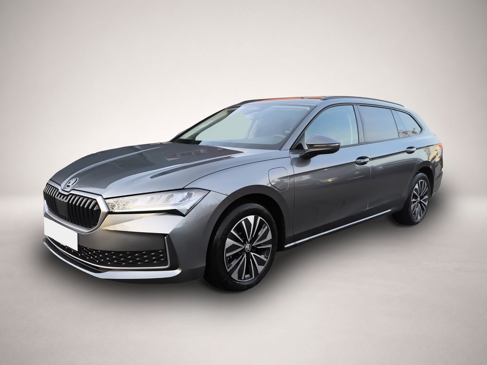Skoda Superb (02/2025, Hybrid (Benzin/Elektro))