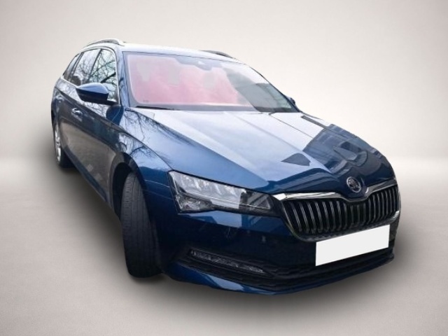 Skoda Superb (06/2022, Benzin)