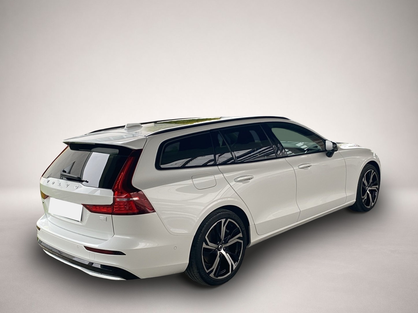 Volvo V60 (04/2023, )