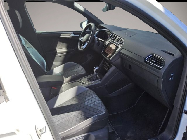 Volkswagen Tiguan (12/2022, Hybrid (Benzin/Elektro))