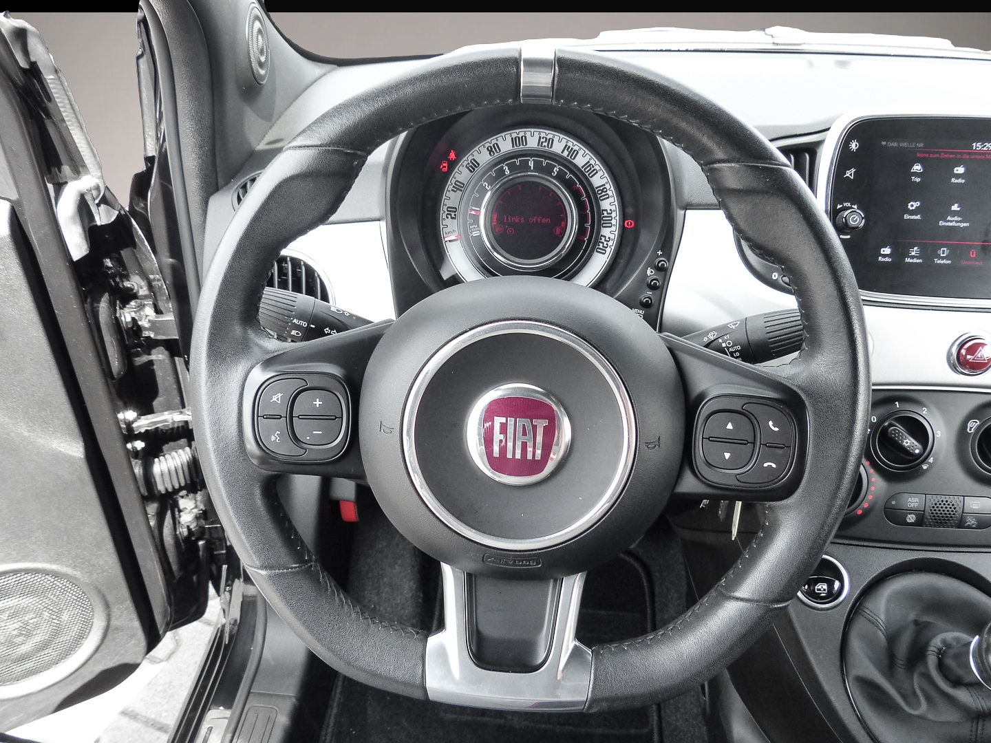 Fiat 500C (10/2021, Benzin)