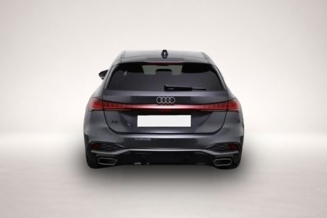 Audi A5 (02/2026, Benzin)
