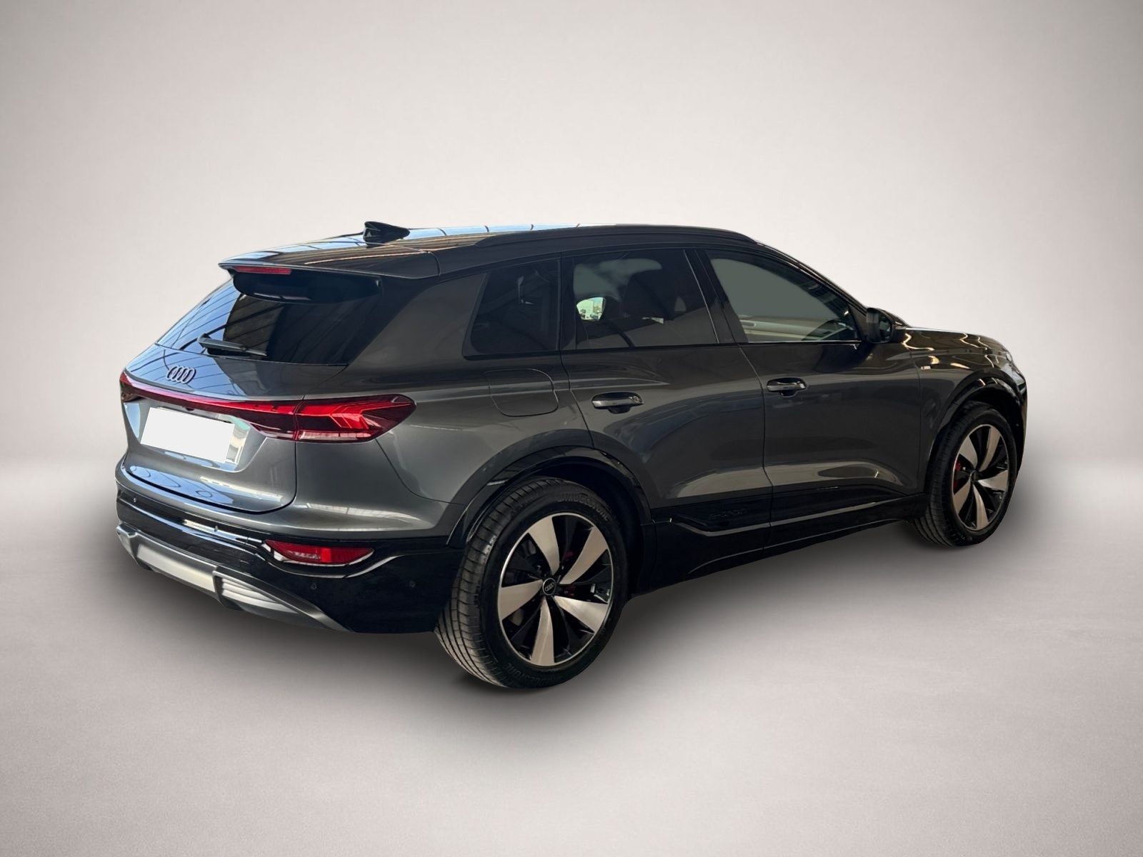 Audi Q6 e-tron (06/2025, ELECTRIC)
