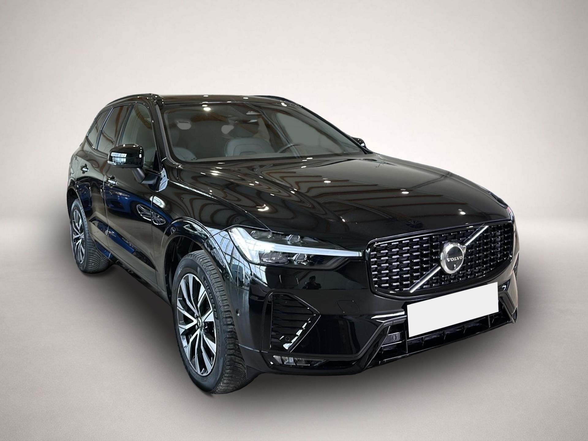 Volvo XC60 (02/2025, Benzin)