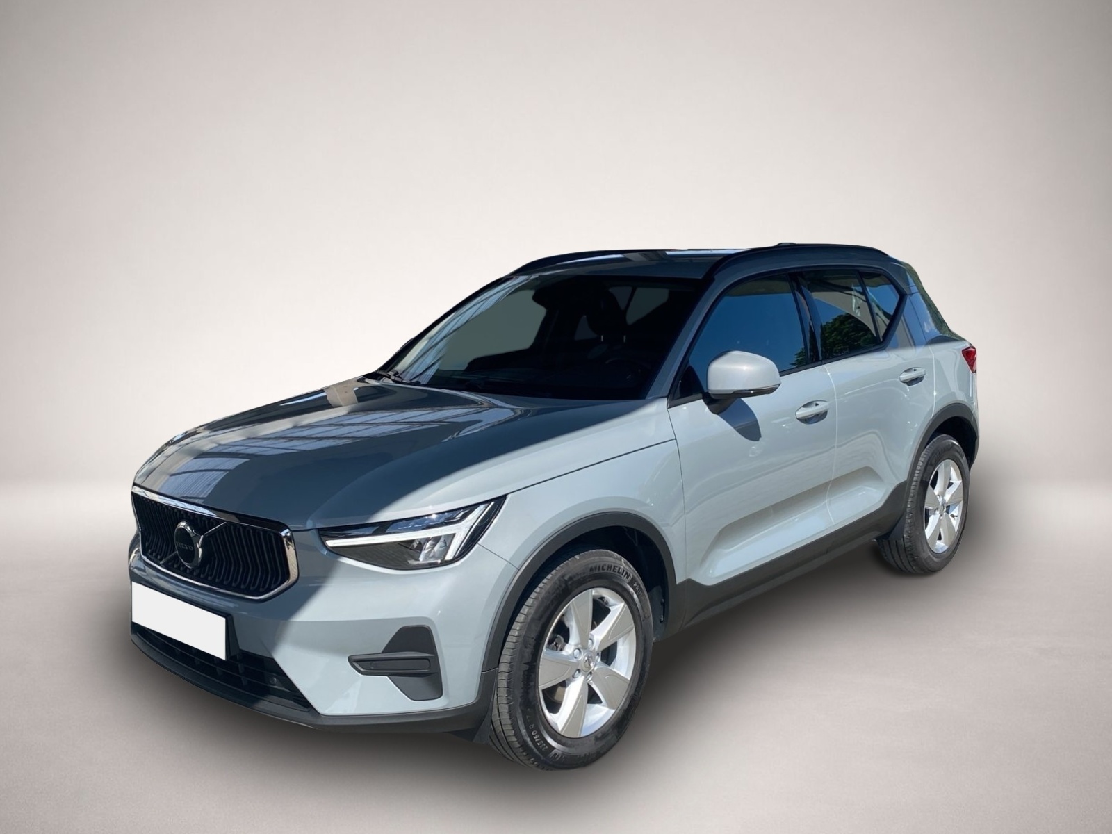 Volvo XC40 (07/2023, Benzin)